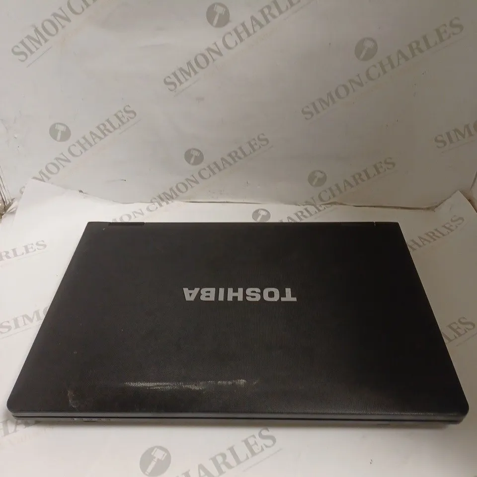TOSHIBA TECRA A11 LAPTOP
