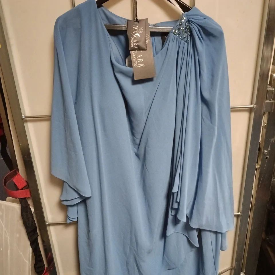 BOX OF APPROXIMATELY 30 ASSORTED CLOTHING ITEMS TO INCLUDE PERSONAL CHOICE, MASCARA ETC