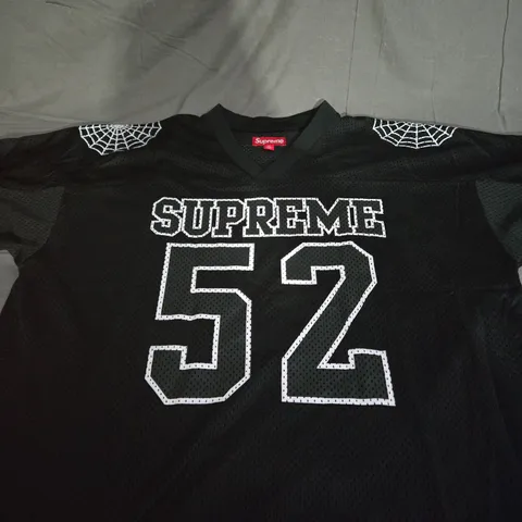 SUPREME AMERICAN FOOTBALL STYLE JERSEY SIZE M