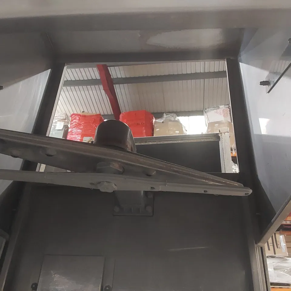 DC PD1350A CP IS D COMMERCIAL PASS THROUGH DISHWASHER