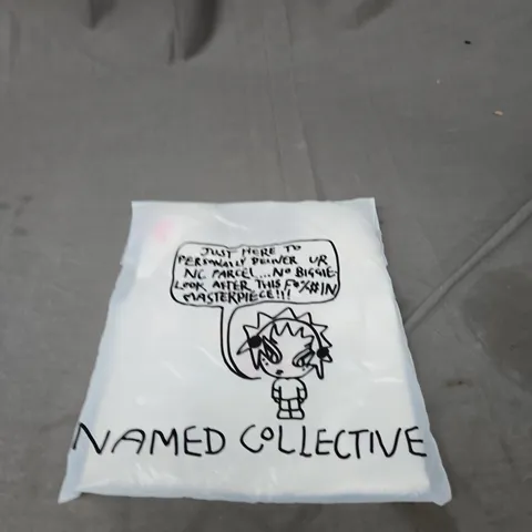 BAGGED NAMED COLLECTIVE SUMMER DROP TEE SIZE S/M