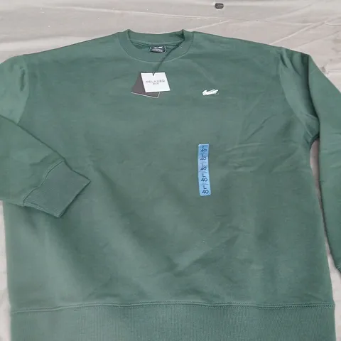 PULL AND BEAR GREEN JUMPER - EUR L