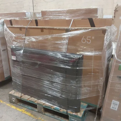 PALLET CONTAINING A LARGE QUANTITY OF ASSORTED DAMAGED TVs