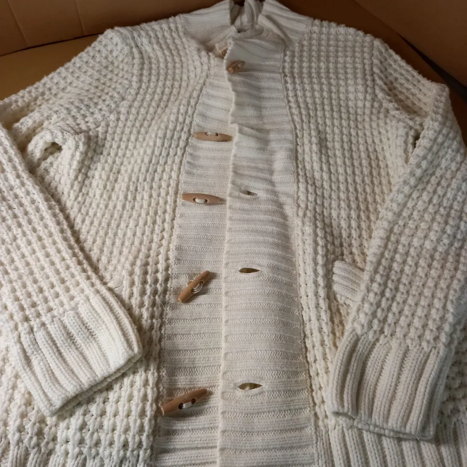 BURTON KNITTED DUFFEL CARDIGAN - SIZE XXL