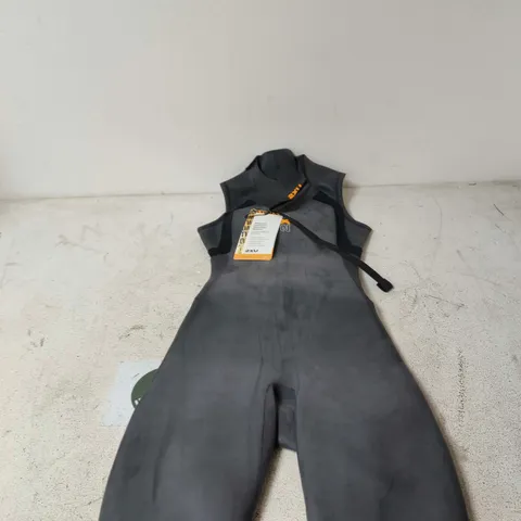 2XU WOMEN'S PROPEL P:1 SLEEVELESS WETSUIT β SIZE M
