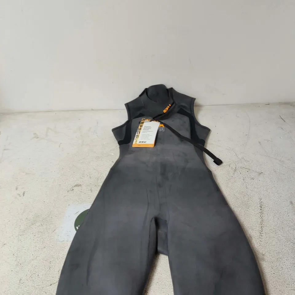 2XU WOMEN'S PROPEL P:1 SLEEVELESS WETSUIT – SIZE M