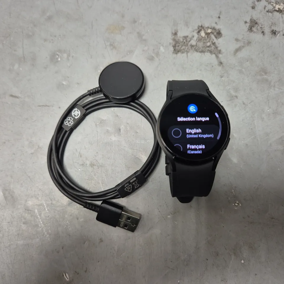 SAMSUNG GALAXY WATCH 4 