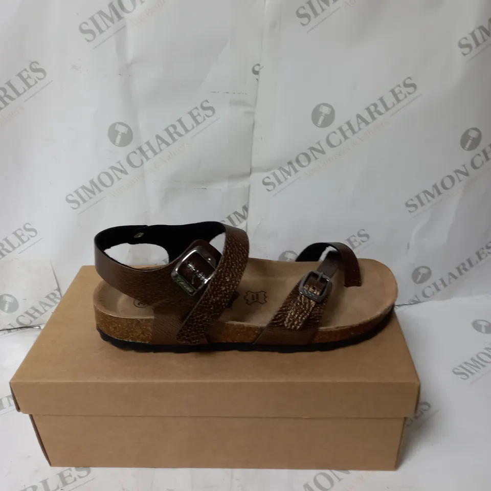 BOXED BONOVA SANDALS IN METALLIC BRONZE COLOUR SIZE 6