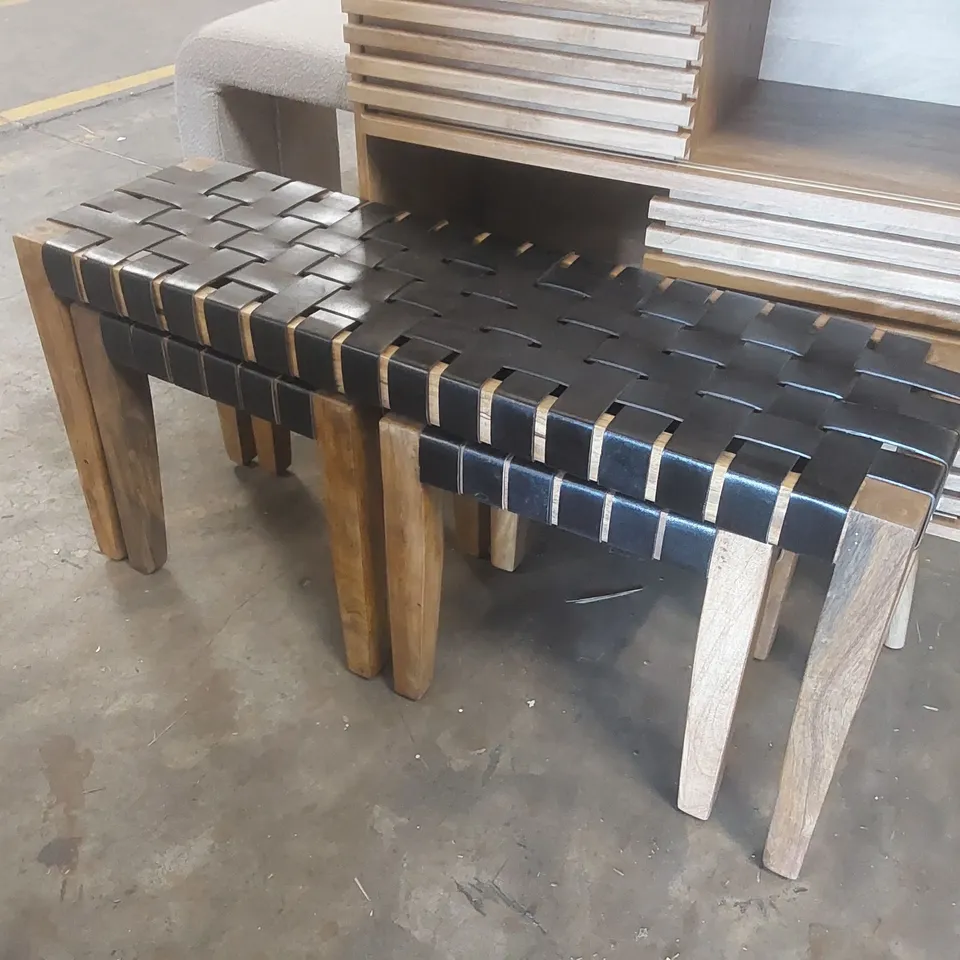 CLAUDIO S/3 BLACK LEATHER AND MANGO WOOD BENCH AND STOOLS