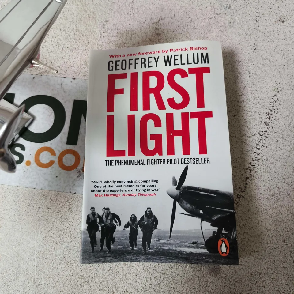 GEOFFREY WELLUM – FIRST LIGHT (PENGUIN PAPERBACK) WITH METAL AIRCRAFT MODEL