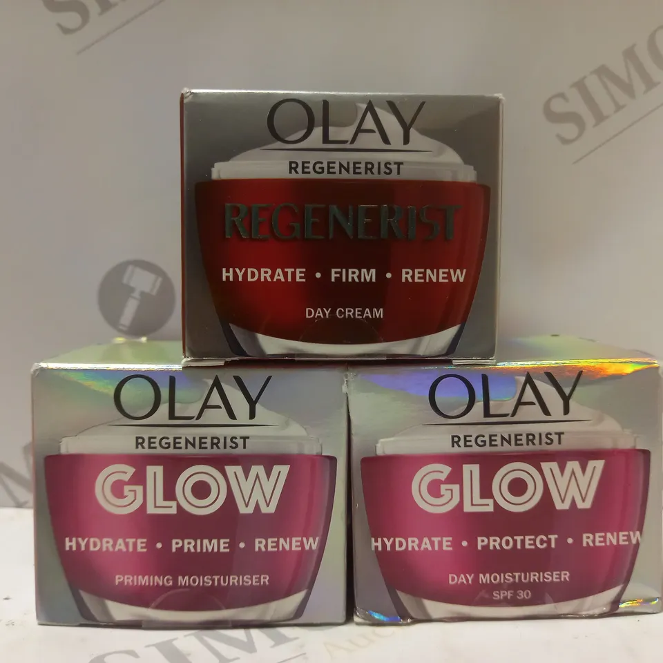 BOX OF 3 ASSORTED OLAY REGENERIST PRODUCTS TO INCLUDE 2 X GLOW FIRMING MOISTURISER & 1 X DAY CREAM 