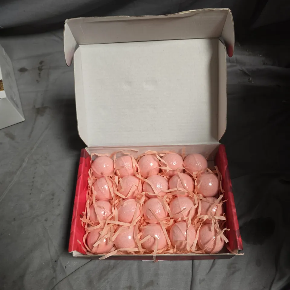 BATH BOMBS GIFT SET – PINK BATH BOMBS IN RED PRESENTATION BOX