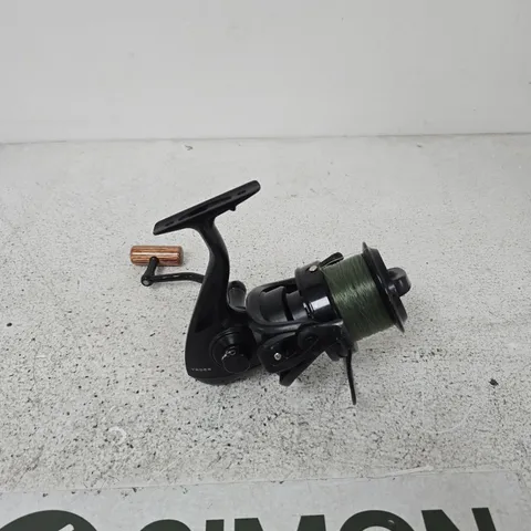 SONIK VADER X FISHING REEL – SPINNING REEL, BLACK WITH GREEN LINE 