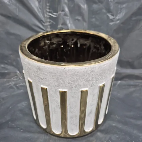 FIFTY FIVE SOUTH LARGE HARLIE PLANTER IN GREY/GOLD