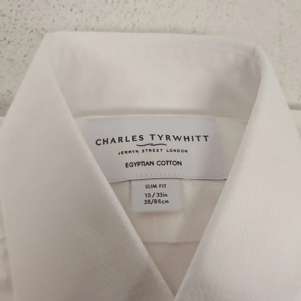 CHARLES TYRWHITT WHITE EGYPTIAN COTTON SLIM FIT SHIRT – NECK 15IN, SLEEVE 33IN (38/84 CM)