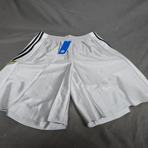 ADIDAS MEGABREAK SHORTS SIZE SMALL