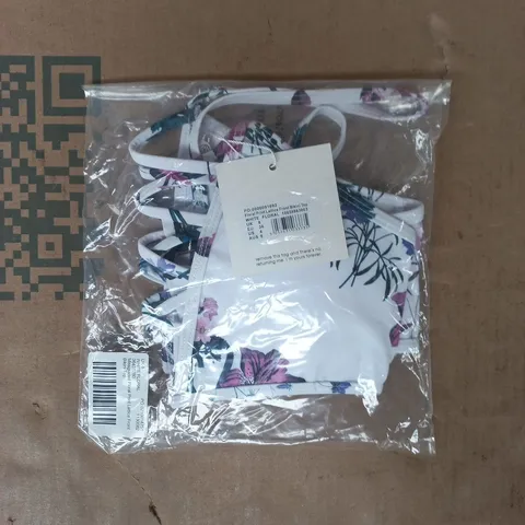 BAGGED MISSGUIDED FLORAL PRINT LATTICE FRONT BIKINI TOP IN WHITE FLORAL SIZE UK 8