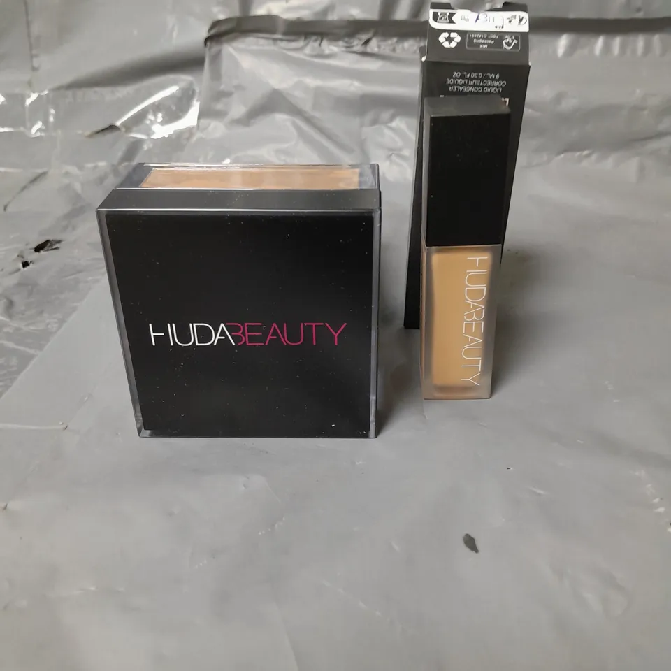 HUDA BEAUTY EASY BAKE LOOSE SETTING POWDER CINNAMON BUN 20G AND LUMINOUS MATTE LIQUID CONCEALER COOKIE DOUGH 9ML