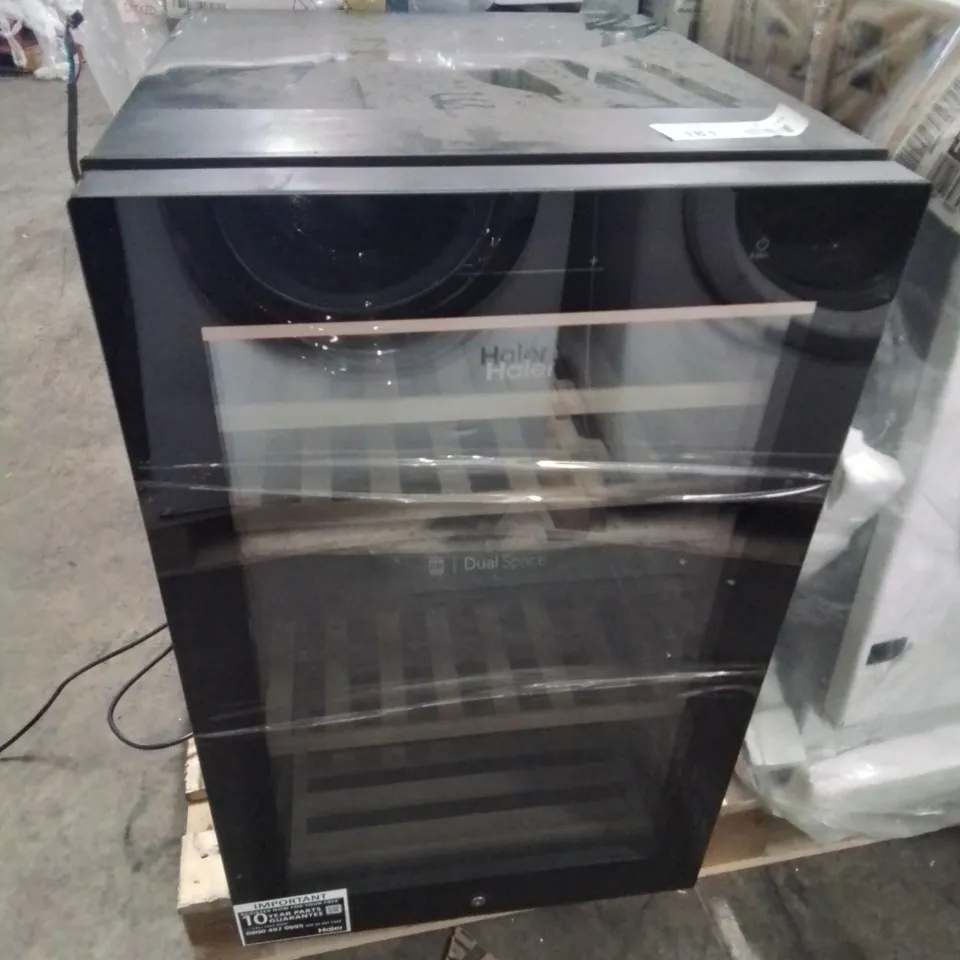 HAIER WINE BANK 50 SERIE 7 HWS42GDAU1 COMPRESSOR WINE COOLER FREESTANDING BLACK 42 BOTTLE(S)