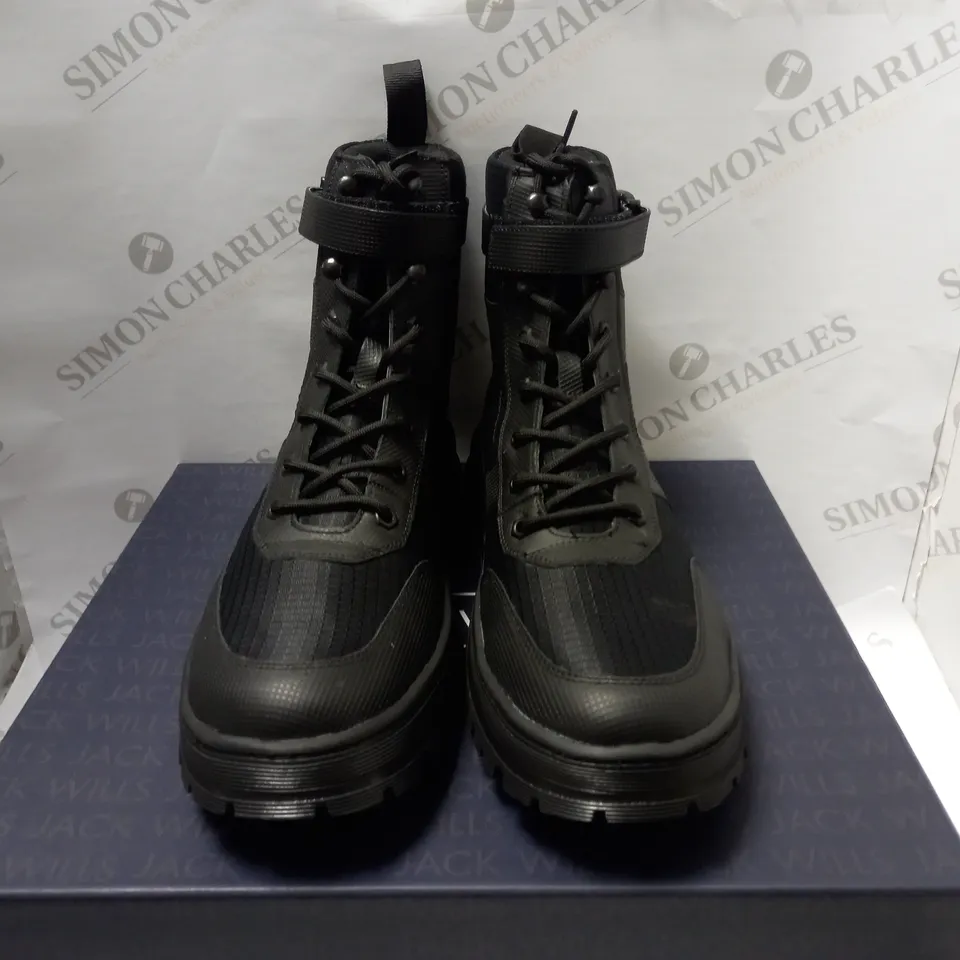 JACK WILLS BLACK LACE-UP COMBAT BOOTS - SIZE 10
