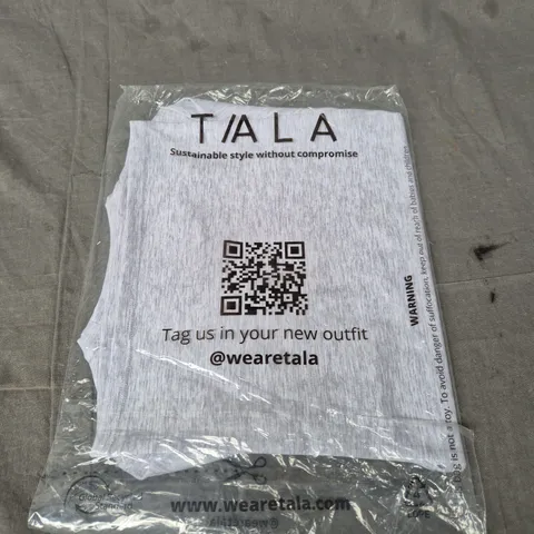 BAGGED TALA DAYFLEX SHORT SLEEVE LONG LENGHT TEE - SIZE SMALL