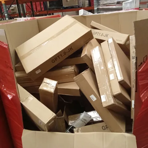 PALLET OF ASSORTED HOUSEHOLD GOODS AND PRODUCTS TO INCLUDE; BLINDS, TOILET SEATS ETC