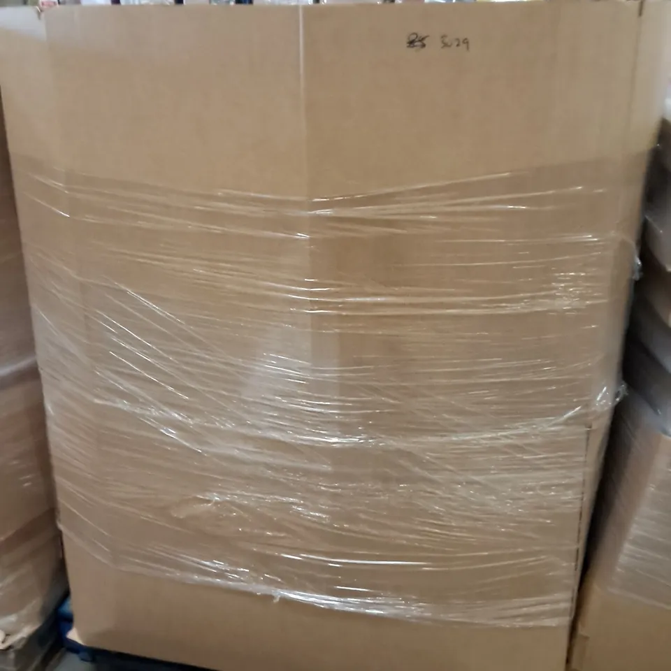 PALLET CONTAINING A LARGE QUANTITY OF ASSORTED HOME FABRIC ITEMS TO INCLUDE SUPPORT CUSHIONS, CERVICAL PILLOW U-SHAPED PILLOWS