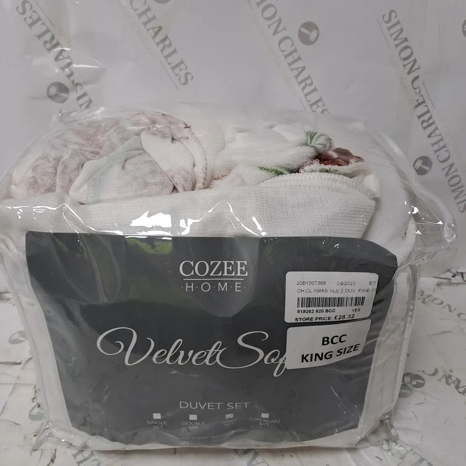 COZEE HOME KINGSIZE  DUVET SETVELVET SOFT PINE COLOUR 