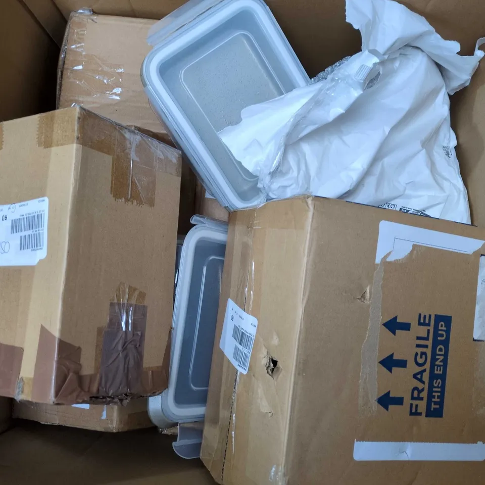 APPROXIMATELY 12 ASSORTED ITEMS TO INCLUDE BEADED LIGHT STRANDS, COOKS ESSENTIALS PRESS & MIX, TABLET STANDS, ETC