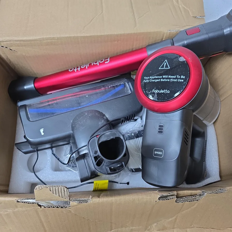 BOXED FABULETTA VACUUM CLEANER