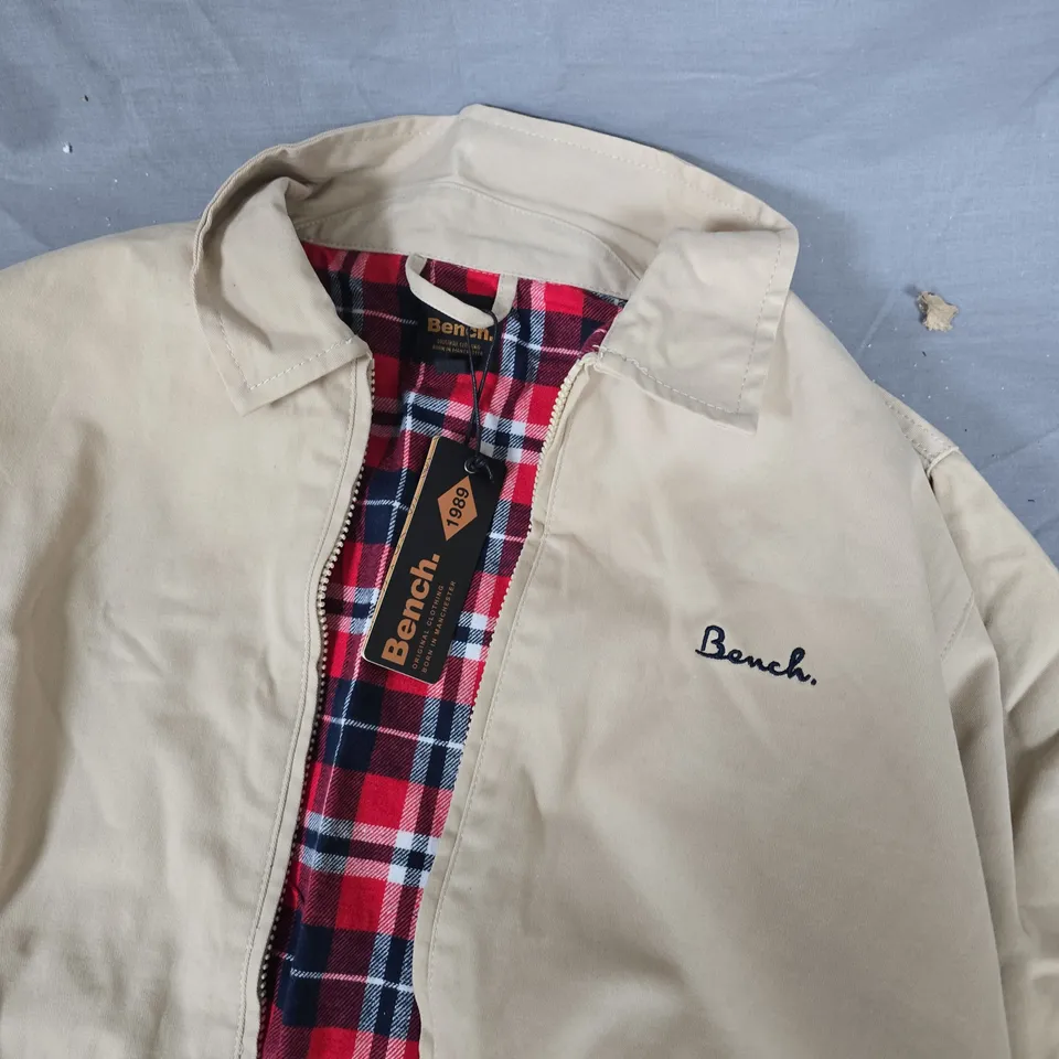 BENCH HARRINGTON JACKET – STONE BEIGE, XL (MEN'S) WITH RED PLAID LINING