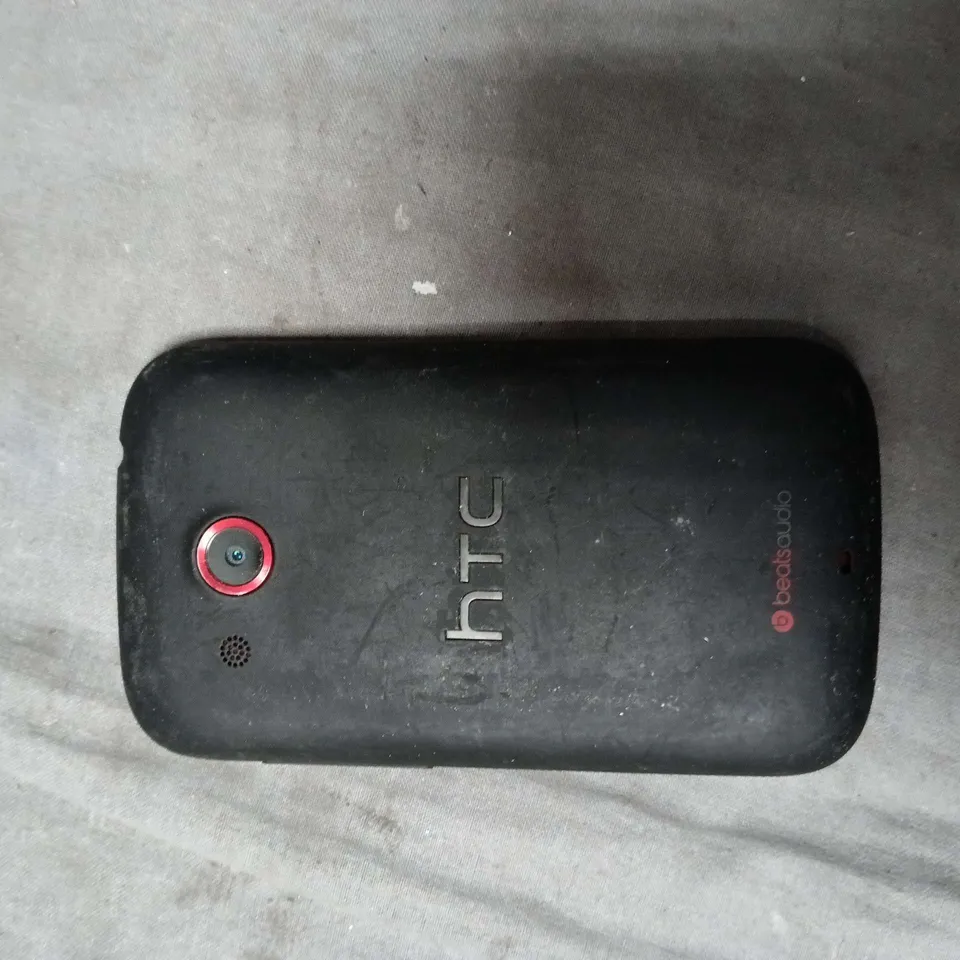 HTC SMARTPHONE WITH BEATS AUDIO – BLACK 