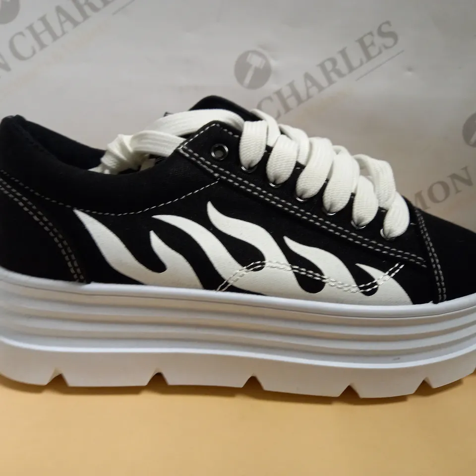 KOI VEGAN THE FURIES FLAMED CHUNKY TRAINERS IN BLACK/WHITE - SIZE 5