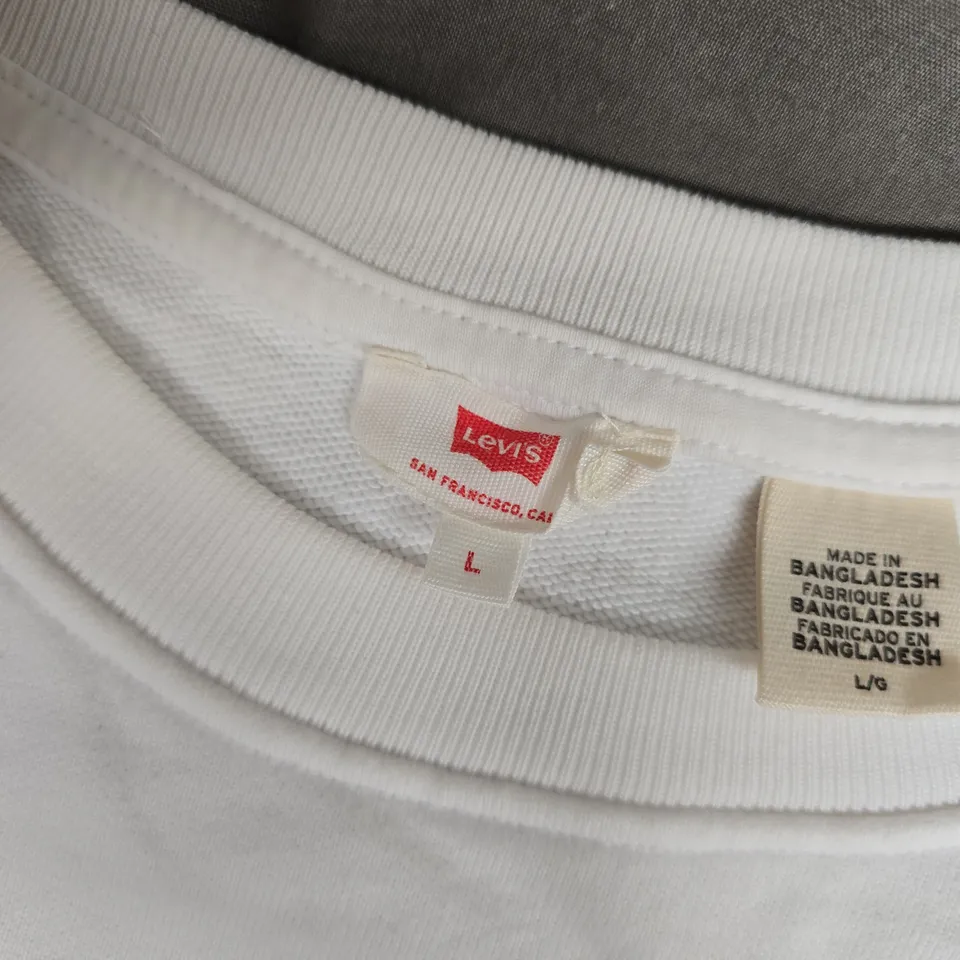 LEVI'S WHITE SWEATSHIRT WITH RED LOGO – SIZE L