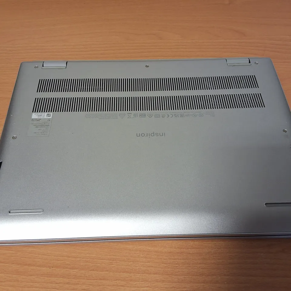 UNBOXED DELL INSPIRON INTEL CORE I7 LAPTOP IN SILVER
