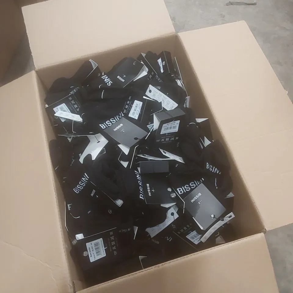 BOX TO CONTAIN A LARGE QUANTITY OF BRAND NEW PAIRS OF BISSINI GYM SOCKS - BLACK // 1 PAIR PER PACK