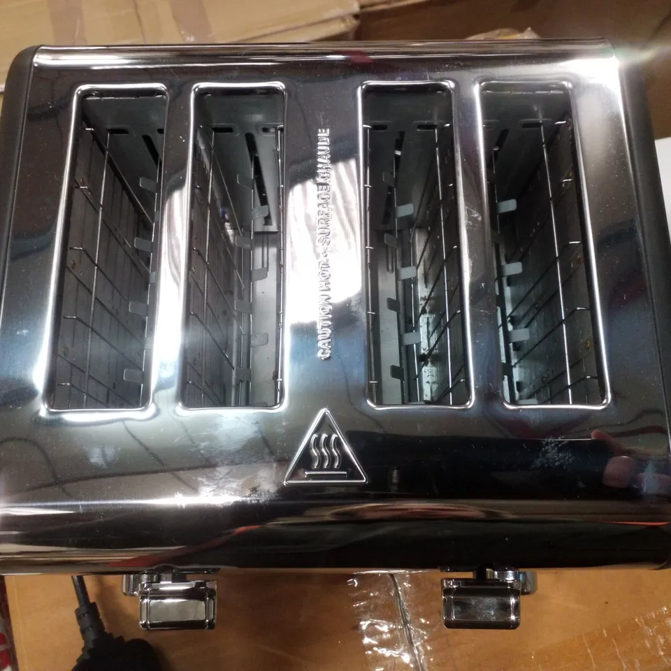 BOXED LAICA 4 SLICE DIGITAL TOASTER 