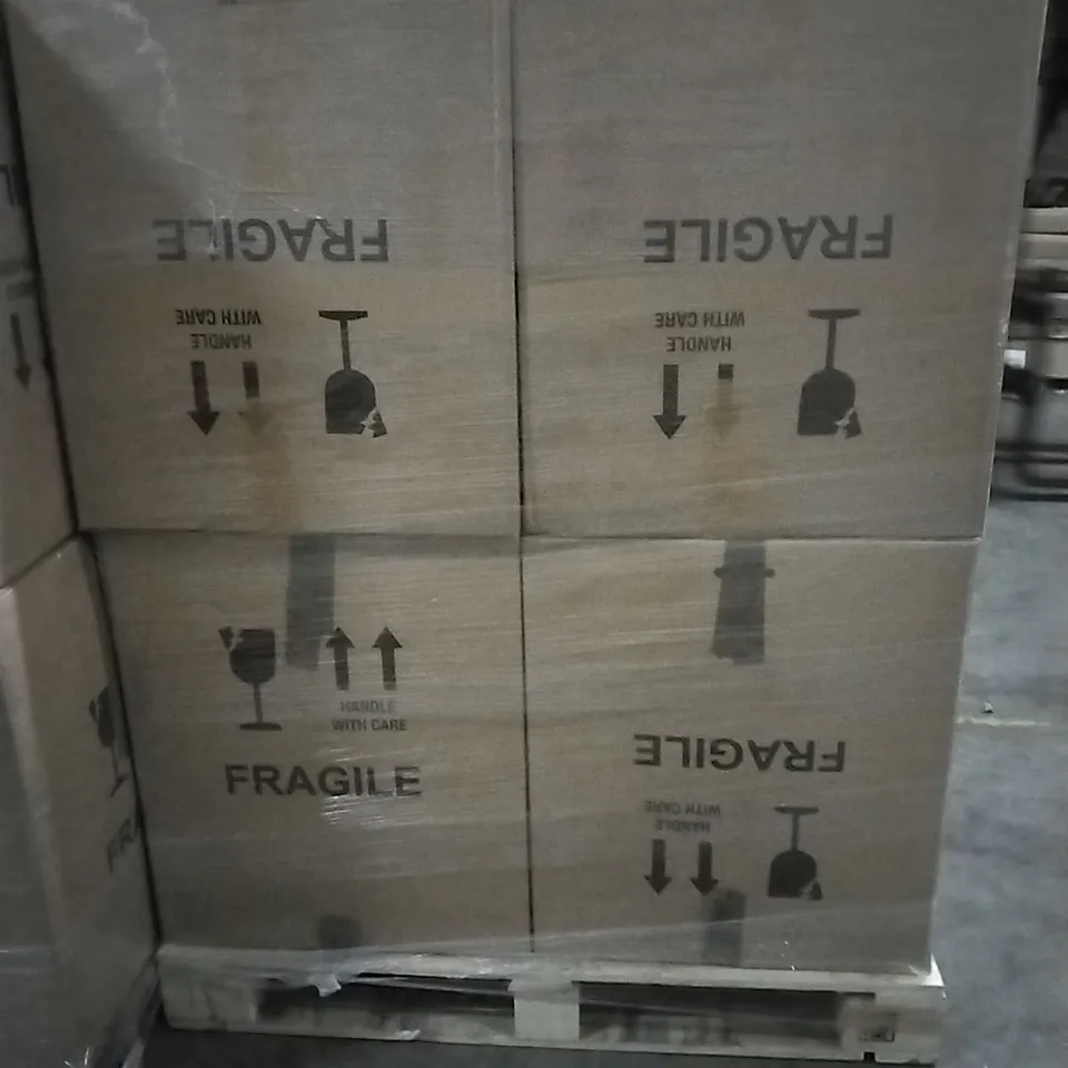 PALLET OF MIXED CHRISTMAS STOCK