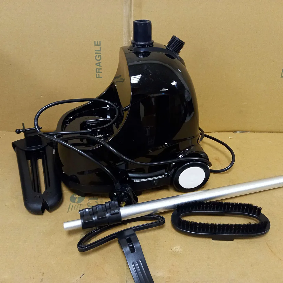 FRIDJA F1000 PROFESSIONAL VERTICAL GARMENT STEAMER