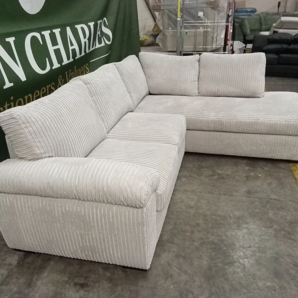 AMALFI STANDARD BACK FABRIC RIGHT HAND CORNER CHAISE SOFA - SILVER RRP £949