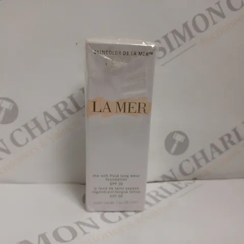 BOXED AND SEALED LA MER THE SOFT FLUID LONG WEAR FOUNDATION SPF 20 - 30ML