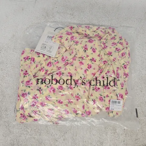 BAGGED NOBODY'S CHILD ALIYAH SHORT SLEEVE TOP IN SOFT CREAM FLORAL SIZE UK MEDIUM