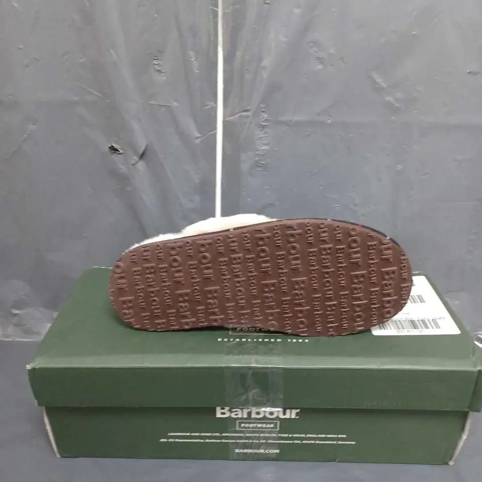 BOXED BARBOUR MULE SLIPPER SIZE 3 