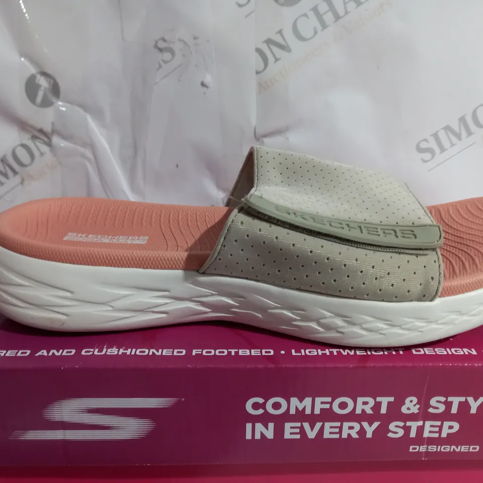 SKETCHERS GO WALK 600 SANDAL - TAUPE SIZE 6