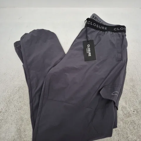 CLOSURE LONDON TECH CARGO PANTS – CHARCOAL, UK SIZE L