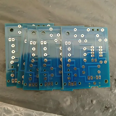 APPROXIMATELY 100 PACKS OF 5 RAPID AUDIO AMPLIFIER PCB 700191