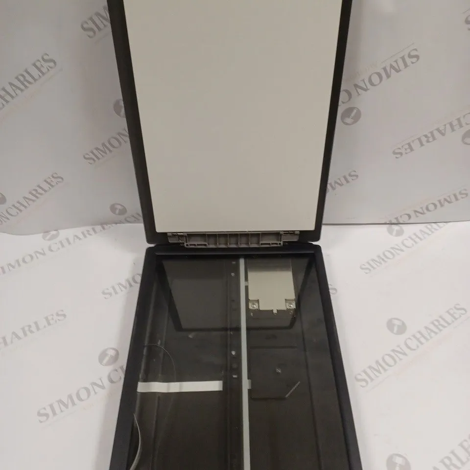 CANON LIDE 210 DOCUMENT SCANNER 