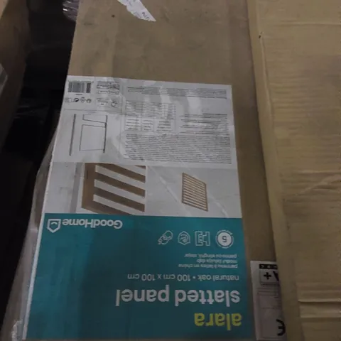 PALLET OF ASSORTED ITEMS INCLUDING ALARA SLATTED NATURAL OAK 100X100 PANELS, CLEAR WINDOW PANELS