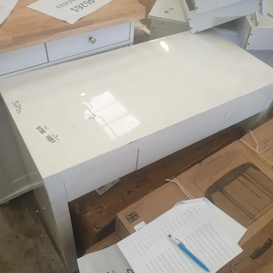 GLOSS WHITE 1 DRAW DRESSING TABLE 