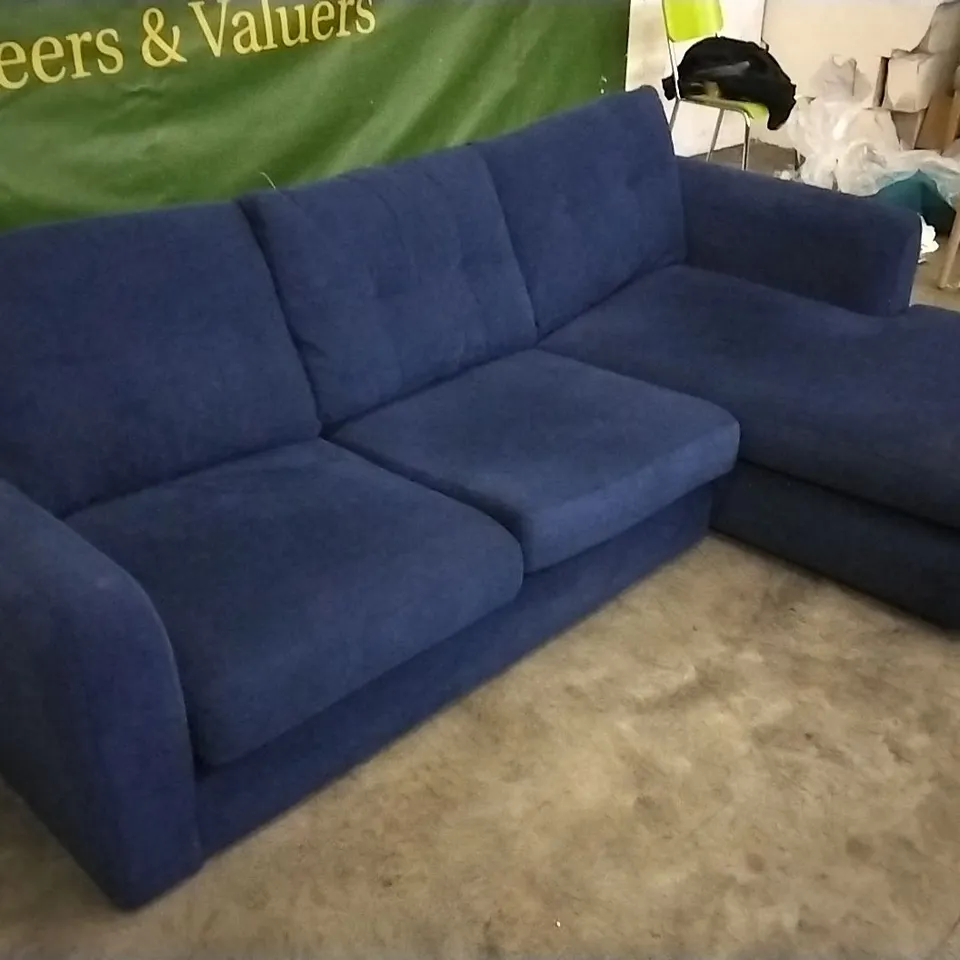 QUALITY DESIGNER LOUNGE CO CORNER GROUP SOFA WITH CHAISE SECTION IN NAVY BLUE FABRIC